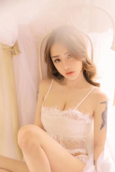 她是儿媳公媳李则大壮